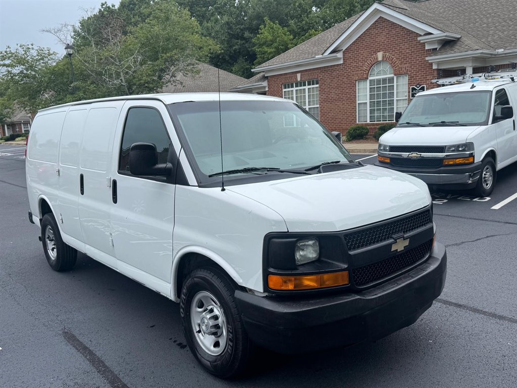 2016 Chevrolet Express Cargo Work Van's photo